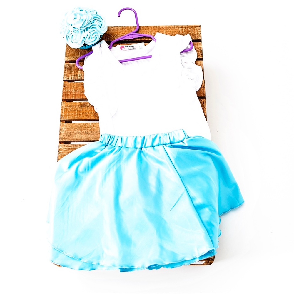 NWT 2 piece